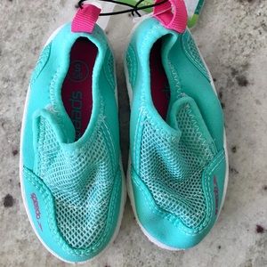 NWT SPEEDO KIDS SURFWALKER BEACH POOL WATER SHOES